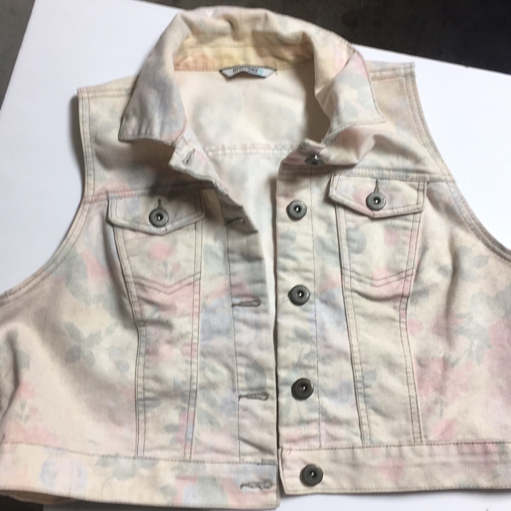 Highway Woman’s Floral Denim Vest, Size 1X